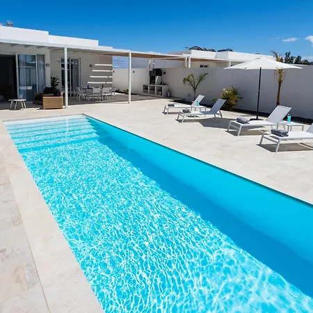 Paraiso De Jil - Stunning Brand New 3 Bed ! * Playa Blanca (Lanzarote)